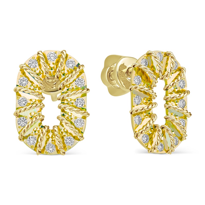 Серьги из желтого золота с бриллиантами