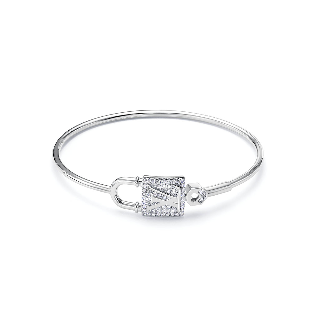 Браслет жесткий из серебра с фианитами