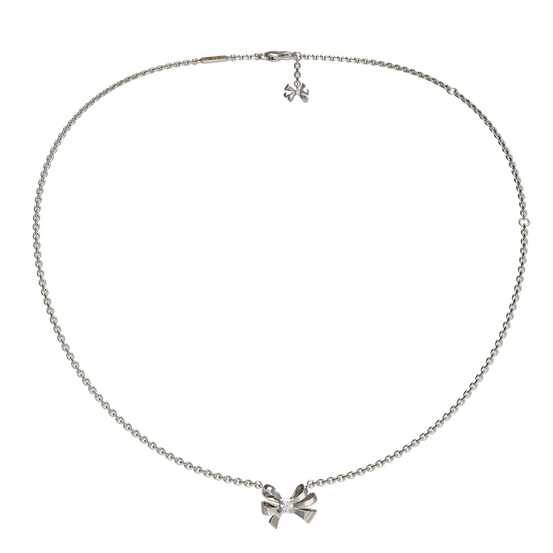 Колье из белого золота с бриллиантами