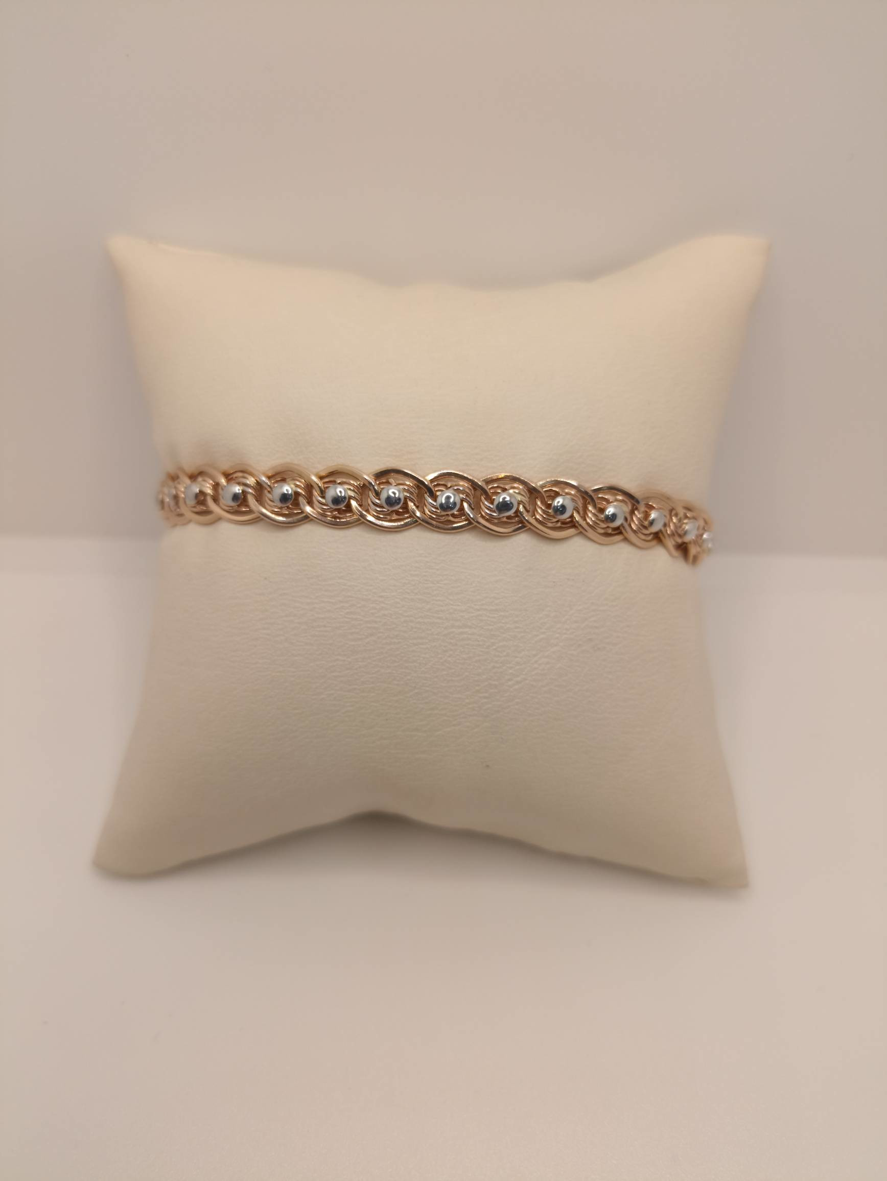 Браслет из комбинированного золота, плетение Нонна-бисмарк